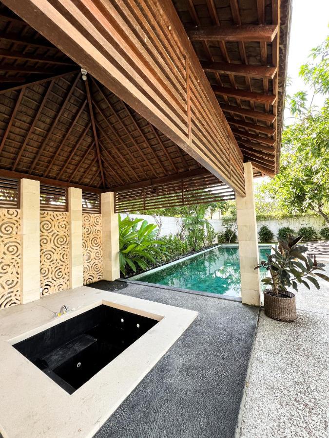 The Wangsa Benoa Hotel Nusa Dua  Eksteriør billede